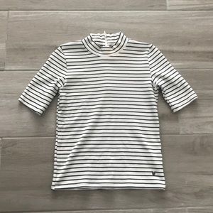 SOLD! NWOT Abercrombie & Fitch Fitted Top